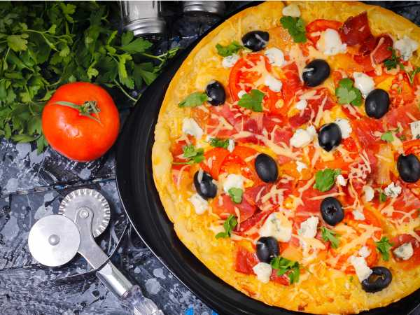 Как приготовить тесто для пиццы на воде и без дрожжей: пошаговый рецепт - Лента новостей Омска