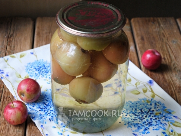 Рецепт консервации яблочного компота без стерилизации на зиму, фото