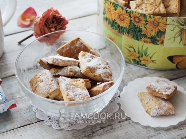 Ореховое печенье на рассоле, рецепт с фото