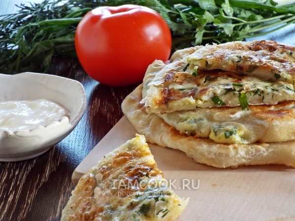 Плацинды с сыром, яйцом и зеленью, рецепт с фото