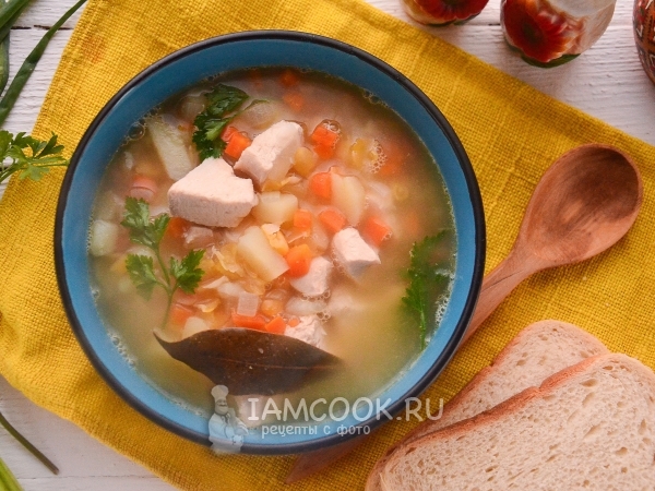 Гороховый суп с куриной грудкой, рецепт с фото
