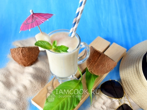 Грушево-банановый смузи с кокосовым молоком, рецепт с фото