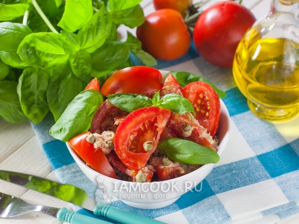 Салат с красной рыбой и помидорами, рецепт с фото