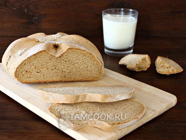 Хлеб серый с семечками