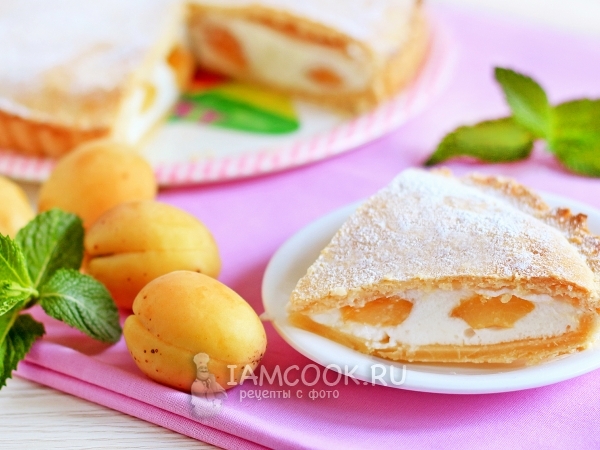 Пирог с абрикосами и белковой начинкой, рецепт с фото