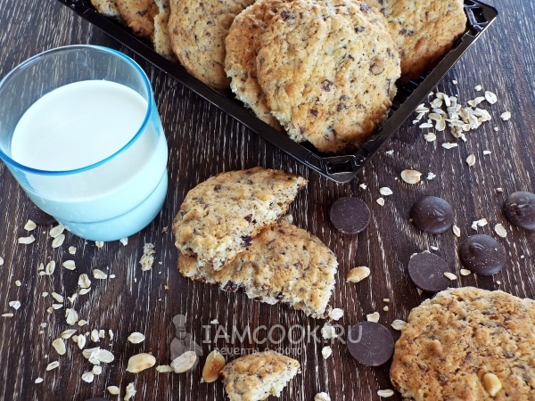 Овсяное печенье с орехами и шоколадом, рецепт с фото