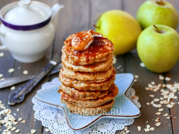 Жареные яблоки в тесте на кефире, рецепт с фото