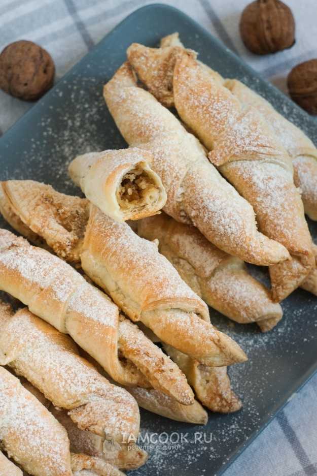 Трубочки с грецкими орехами, пошаговый рецепт на ккал, фото, ингредиенты - Юлия Высоцкая