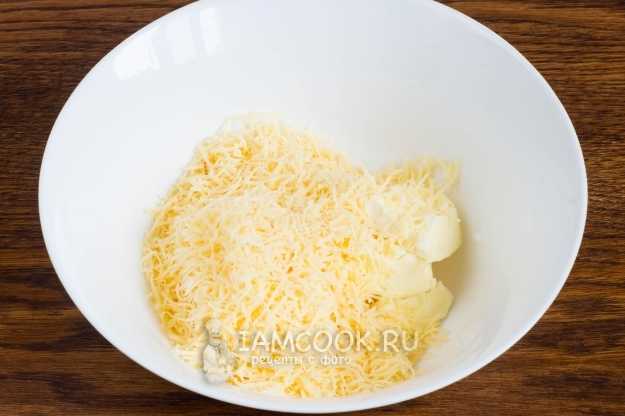 Как сыр, но длинный: что такое сырная соломка и насколько она полезна?