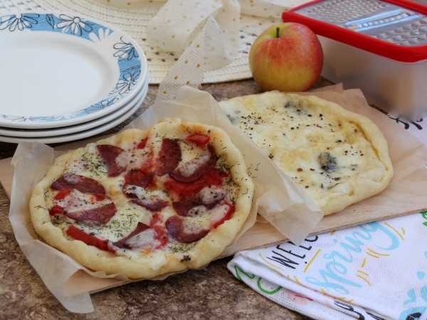 Пицца из слоеного теста в мультиварке – 4 аппетитных рецепта