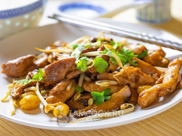 Курица с грибами шиитаке, рецепт с фото