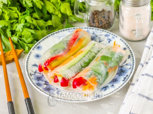 Спринг-роллы с овощами, рецепт с фото