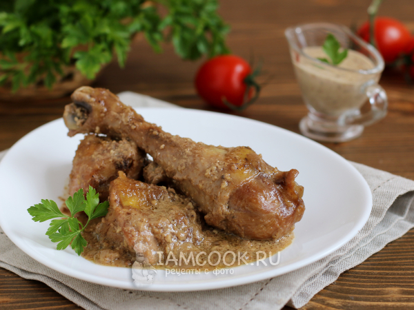 Курица под соусом из грецких орехов, рецепт с фото