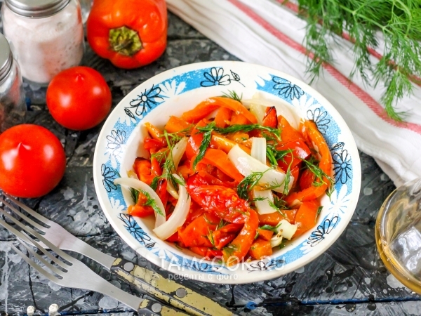 Салат из запеченной тыквы с овощами, рецепт с фото