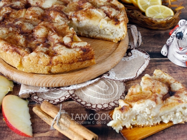 Бананово-яблочный пирог в мультиварке пошаговый рецепт с фото