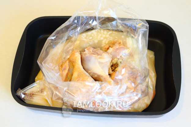 Гречка с курицей в рукаве в духовке