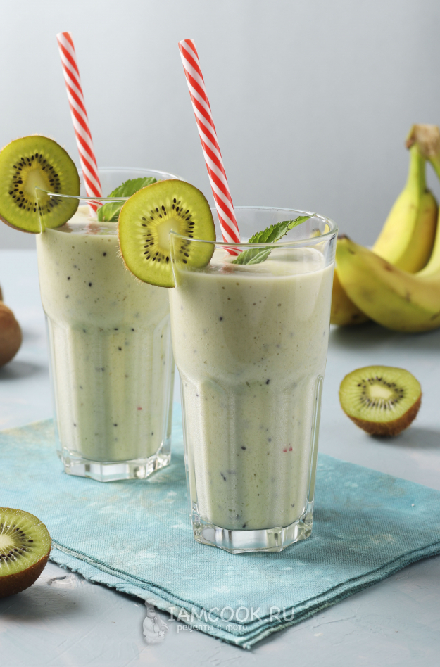 Смузи из киви, авокадо и банана на йогурте — рецепт с фото пошагово