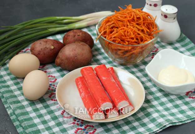 2. Салат из корейской моркови, курицы и пекинской капусты