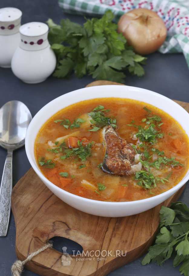 Рыбный суп с рисом и консервами сардина в масле - рецепт с фото