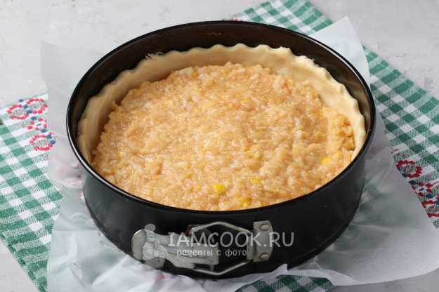 Пирог с лимоном и яблоком