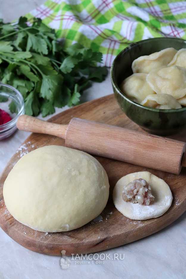 Тесто на пельмени — пошаговые рецепты приготовления, для вкусных домашних пельменей