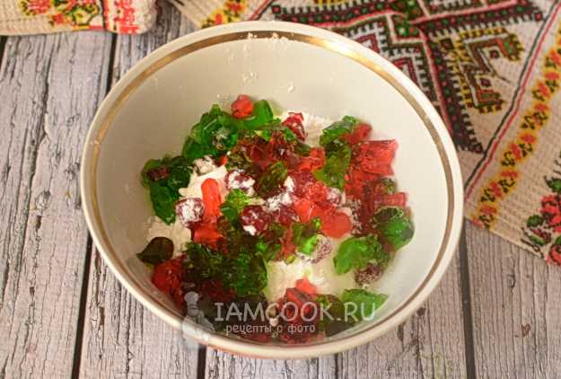 Желейный торт «Битое стекло» со сгущенкой и сметаной — рецепт с фото
