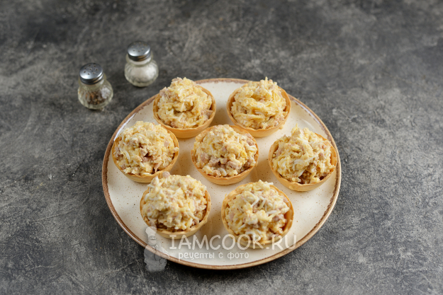 Тарталетки с печенью трески, яйцом и сыром — рецепт с фото пошагово