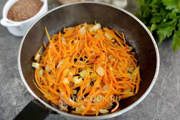 Суп с куриными сердечками и овощами