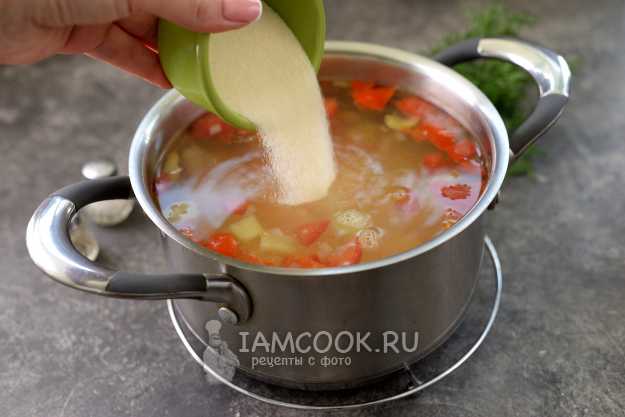 Вкусный овощной суп с манкой