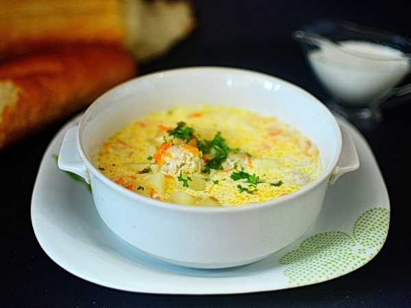 Суп с фрикадельками и сыром