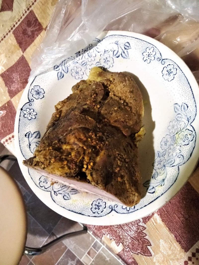 Вареная буженина из свинины в домашних условиях — рецепт с фото и видео