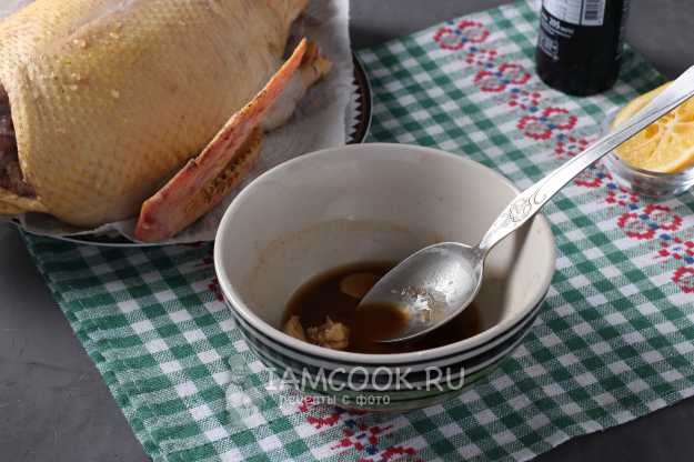 Утка в кисло-сладком соусе - рецепт с фото на вторсырье-м.рф