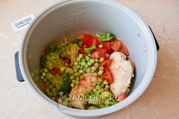 Булгур с овощами и курицей (в мультиварке)