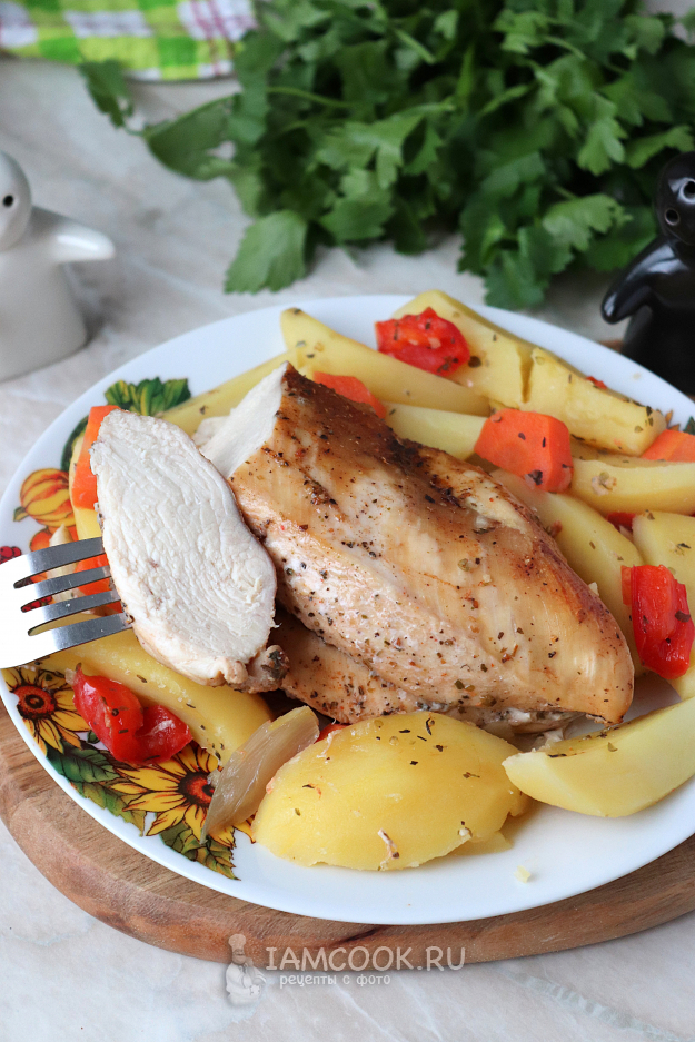 Куриная грудка с овощами в фольге в духовке — рецепт с фото пошагово