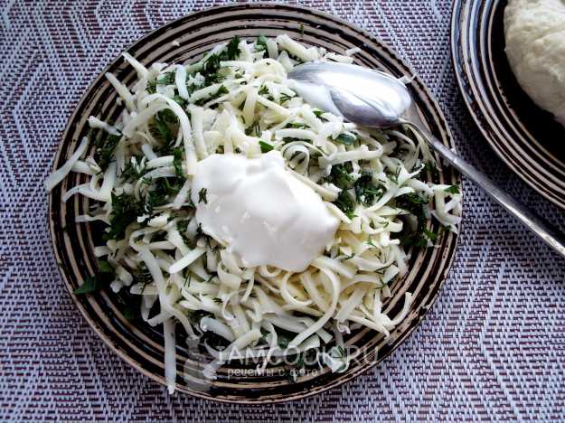 Хачапури с сыром и зеленью - рецепт приготовления с пошаговыми фото