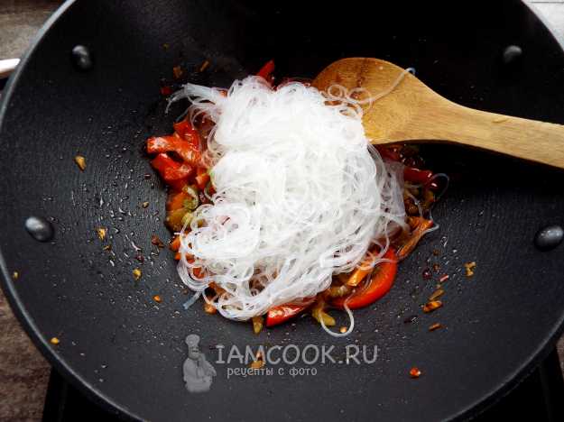 Фунчоза wok с морепродуктами