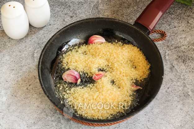 Рис с кабачками и помидорами в духовке