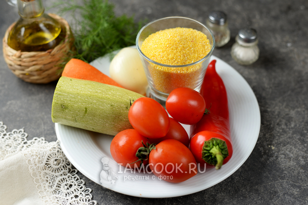 Кукурузная каша с овощами