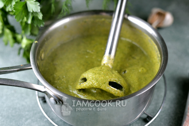 Зеленый суп из брокколи