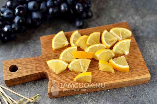 Канапе с мармеладом, сыром 🧀 и лимоном 🍋на шпажках - рецепт автора Kристина Боровик 🍒