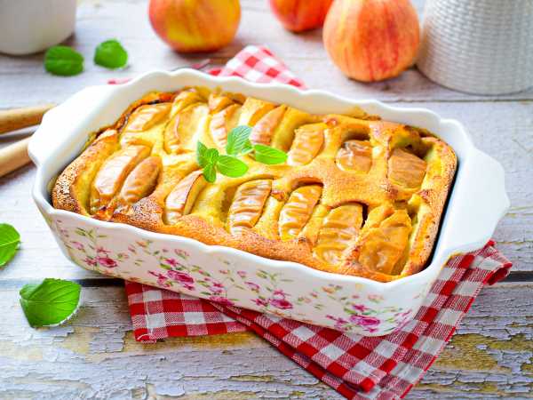 Запеканка с яблоками и манкой – пошаговый рецепт приготовления с фото