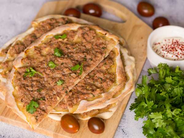 Пицца ламаджо армянская