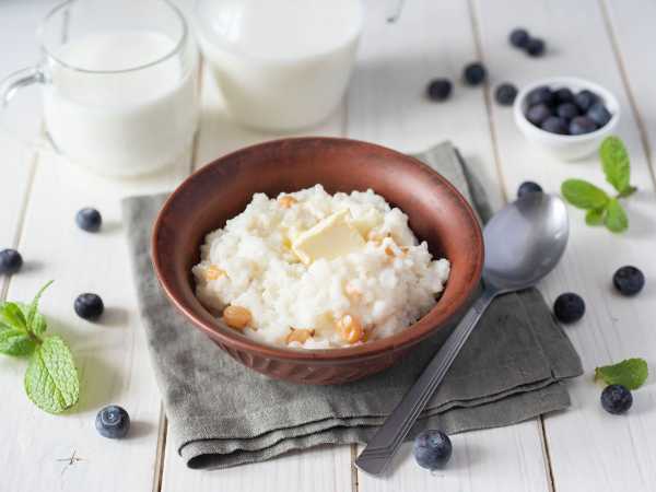 Рисовая каша с вишневым киселем — рецепт с фото