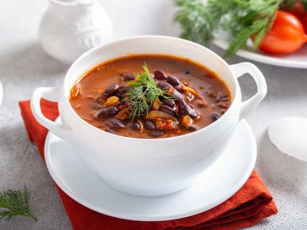 Суп с красной фасолью и мясом