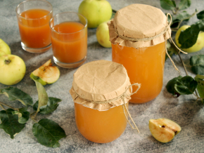 Яблочный сок на зиму в домашних условиях – рецепт закатки через соковыжималку