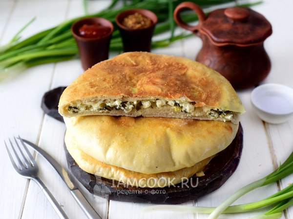 Хачапури с творогом и зеленью в духовке, рецепт с фото