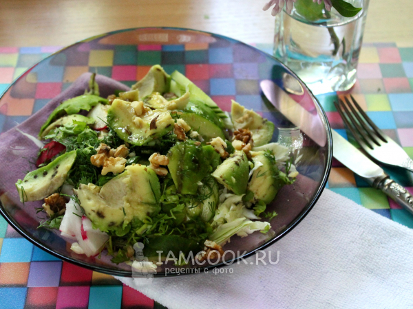 Салат с авокадо и капустой, рецепт с фото