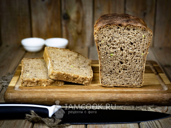 Ржаной хлеб с чесноком в духовке, рецепт с фото
