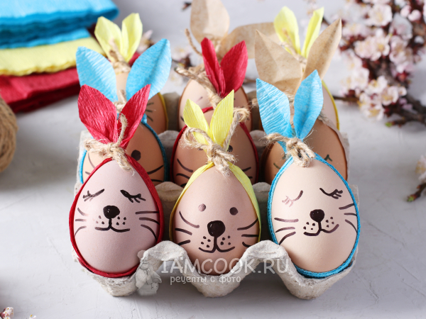 Декор пасхальных яиц «Кролики» с помощью пергамента или цветной бумаги, рецепт с фото