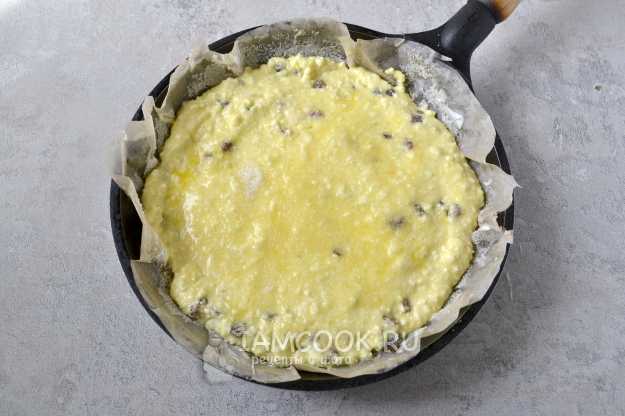 Вкусный рецепт яичной запеканки с колбасой и зеленью с фото для приготовления дома